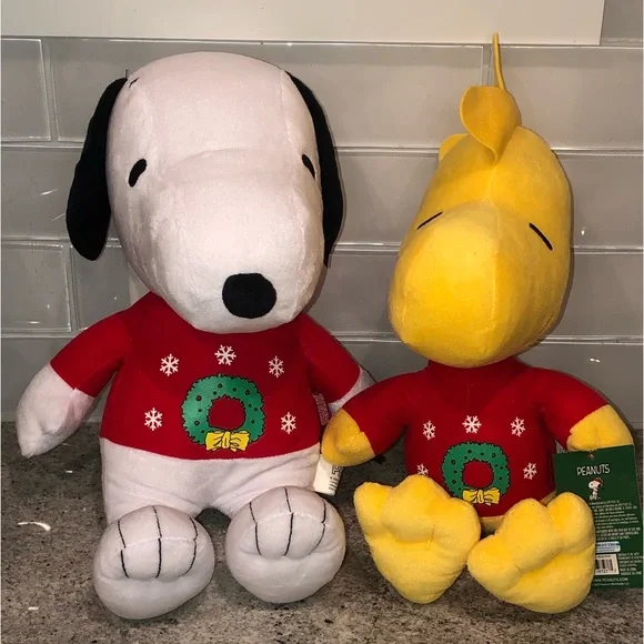 ✨NWT✨ Peanuts Snoopy Woodstock Christmas Holiday Plush Doll Set